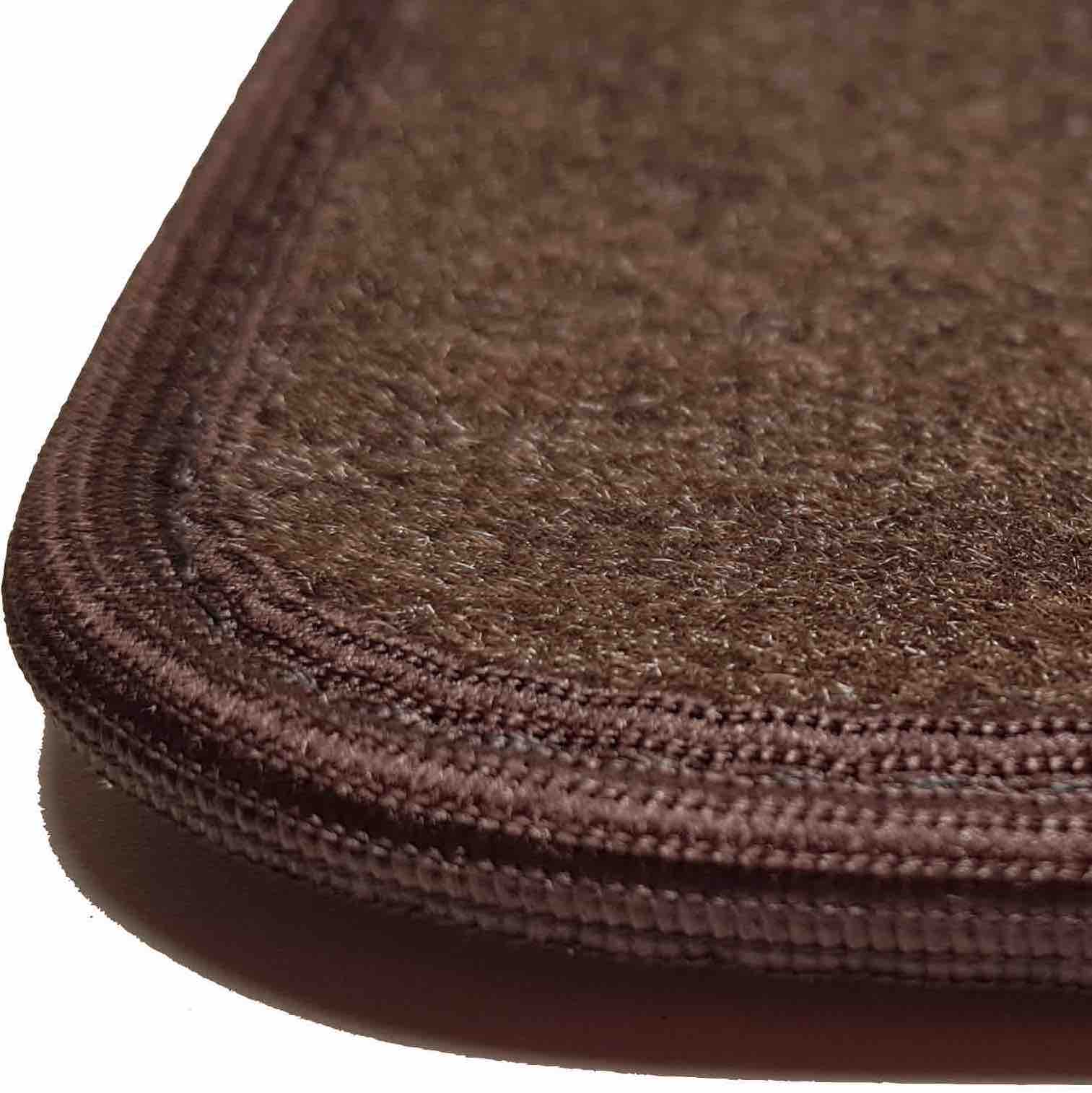 tapis pour Peugeot tapis de sol 208 pris bas gamme etile moquette marron